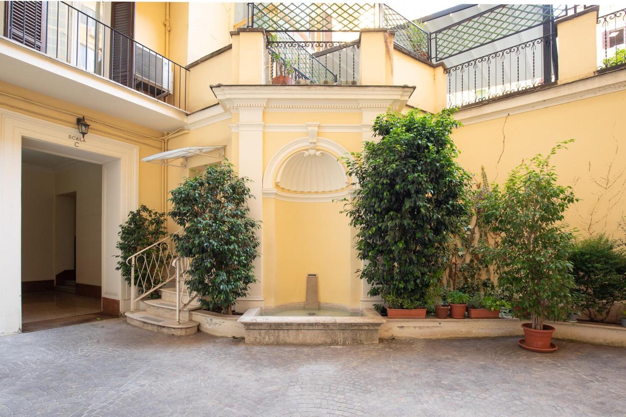 Belli Boutique Guest House Rome Exterior photo